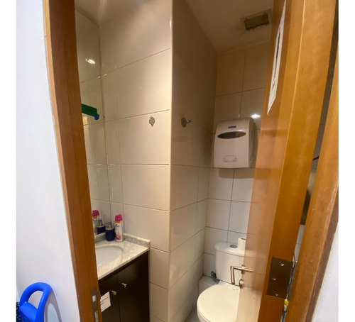 Arriendo Providencia Planta Libre 3 Privados 3 Estacionamien