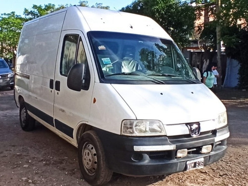 Imagen 2 de 15 de Peugeot Boxer 2014 2.3 350mh Confort Hdi Larga Abs