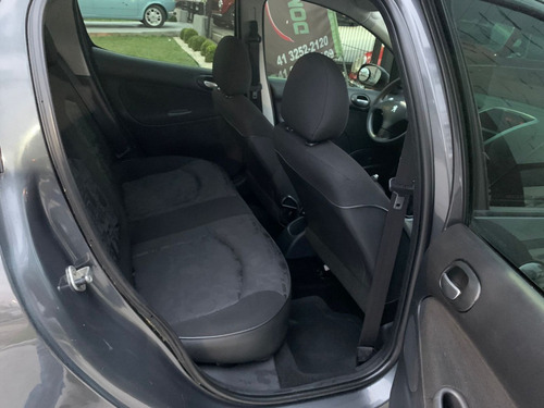 Imagem 14 de 18 de Peugeot 207 1.4 Xr Sport 8v Flex 4p Manual
