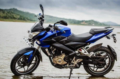 Bajaj Rouser Ns200