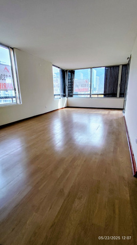 Depto De 3 Dorm. En Providencia A Pasos De Metro P Valdivia
