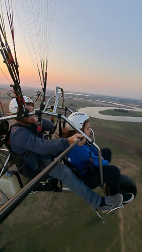 Imagen 2 de 8 de Vuelo Bautismo, Paratrike, Parapente Con Fotos Y Video!