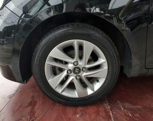 Imagem 15 de 15 de Hyundai Hb20 1.0 Completo 2016