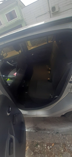 Imagem 6 de 13 de Renault Sandero 2017 1.6 16v Expression Sce 5p