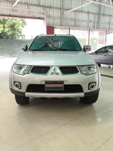 Mitsubishi Montero Sport 2014