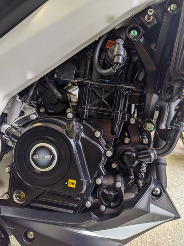 Imagen 9 de 9 de Bajaj Rouser Ns 200 Fi 0km Pune Motos 18ctas Sin Interes