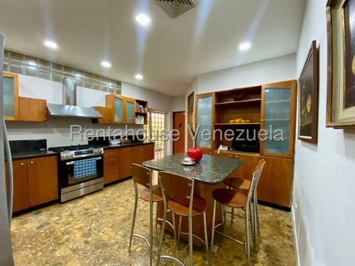 Casa En Venta En La Floresta