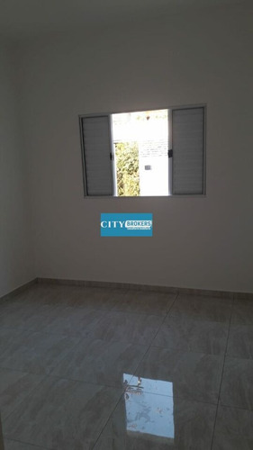 Imagem 8 de 15 de Sobrado Á Venda, Com Piscina, 3 Dormitórios Com Suíte. - Sp1523