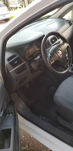 Fiat Punto 1.4 Attractive 2012