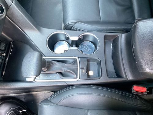 Imagen 16 de 25 de Kia Sportage 2019