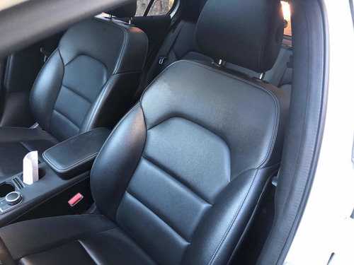 Mercedes-benz Clase Gla 1.6 Gla200 At Urban 156cv 2016