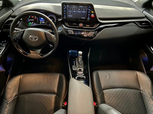 Imagen 20 de 25 de Toyota C-hr Híbrido 1.8 Ecvt Hv Automática 2020