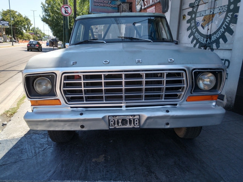 Ford F-100 F100 Deluxe
