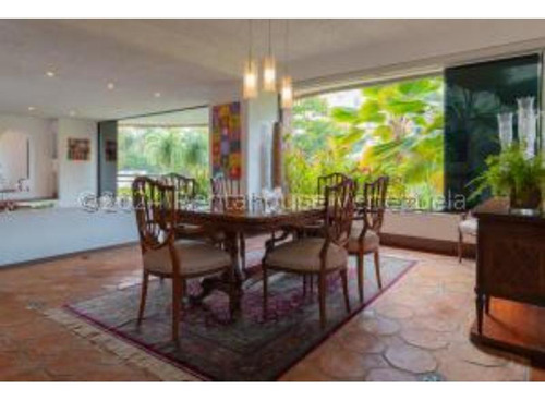 #24-23325 Exclusivo Apartamento En Colinas Del Tamanaco