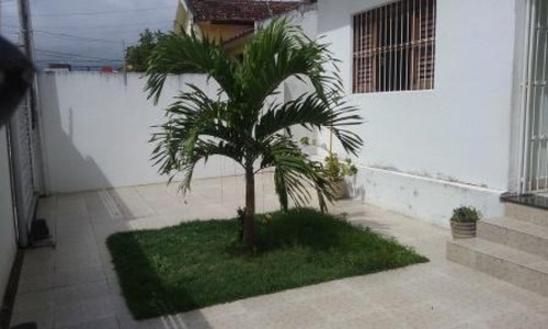 Casa Para Venda - 001715