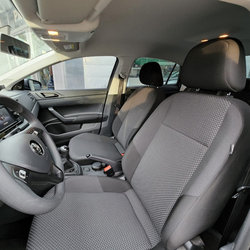 Imagen 9 de 15 de Volkswagen Virtus Trendline 1.6 Msi Año 2020 Prost Rosario