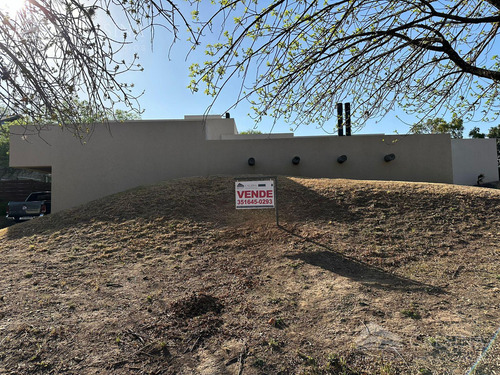Casa En Venta Lomas De La Carolina