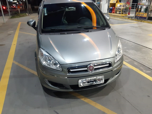 Fiat Idea Essence 1.6 16 V 5 Portas