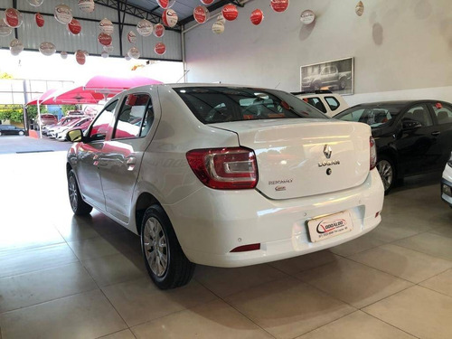 Imagem 7 de 10 de Renault Logan 1.0 12v Sce Flex Zen Manual