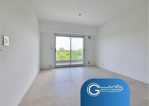 Venta Departamento Duplex Dos Dormitorios - Terraza Exclusiva Y Balcon Frente Al Parque Independencia - Financiacion - Av. Pellegrini 2632