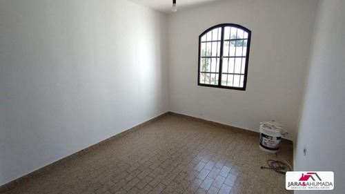 Alejandro Centeno Impecable Estado 3 Dorm.
