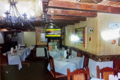 Imagen 3 de 9 de Local En Venta En La Av Urdaneta
