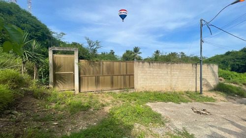 Terreno En Puerto Fermin, Via 31 De Julio,  Playa Parguito, Isla De Margarita, 