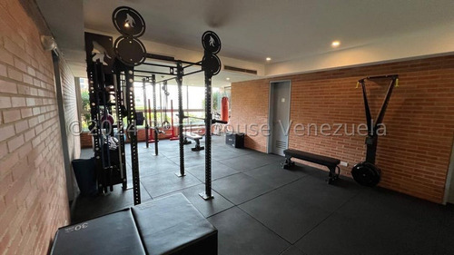 Se Vende Apartamento En Las Mercedes Mls #25-16942
