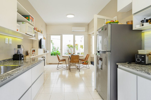 Casa 2/3 Dorm + Jardin + Pileta + Patio En Venta