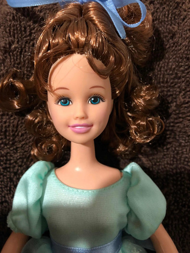 Barbie Top Módel Basics Vintage Peter Pan Flying Wendy (Usado)