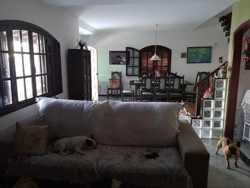 Imagem 8 de 15 de Casa 4 Dormitórios Ou + Para Venda Em Araruama, Praia Do Gavião, 5 Dormitórios, 5 Suítes, 4 Banheiros, 10 Vagas - 138_2-336899