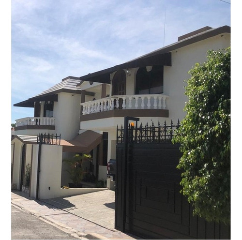 Venta De Casa En Punta Palma
