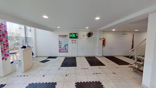 Imagen 4 de 17 de Local - Microcentro