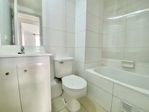 Departamento En Arriendo De 2d 2b+b+e En Macul