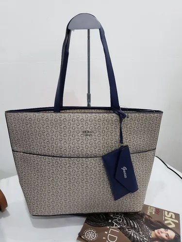 Guess bluffington shop large tote
