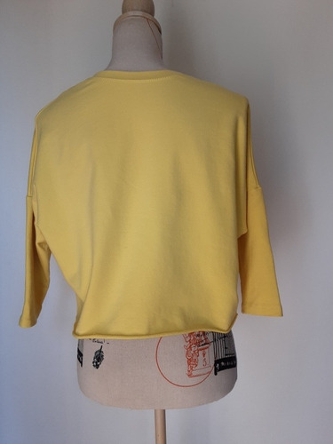 Imagen 3 de 10 de Sweater Italiano Con Aplicaciones Brillantes, Talla Unica