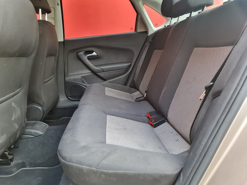 Imagen 11 de 12 de Volkswagen Vento Startline 2020