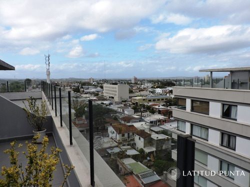 Pent House En Maldonado- Ref: 56