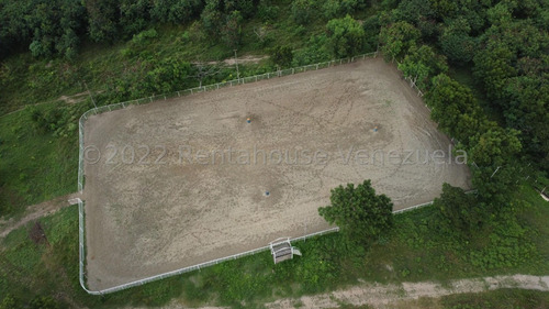 Venta Terrenos Con Una Excelente Ubicación Al Este De Barquisimeto Rah Ve
