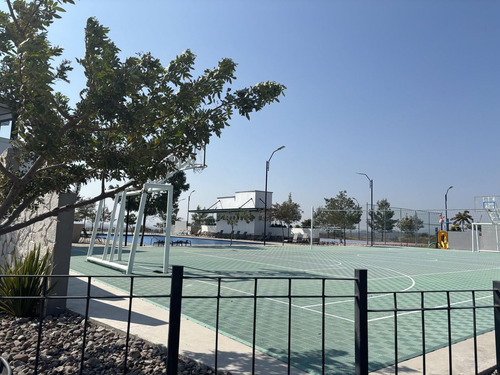 Terreno En Venta En Cd. Maderas Corregidora (bugambilia 56)