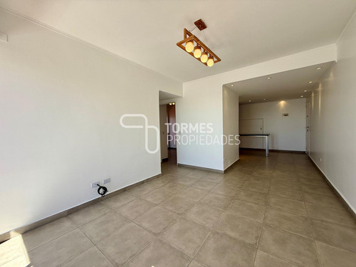 Venta 3 Ambientes Frente Al Mar Con Cochera En Edificio Nirvana - Torreon Mar Del Plata