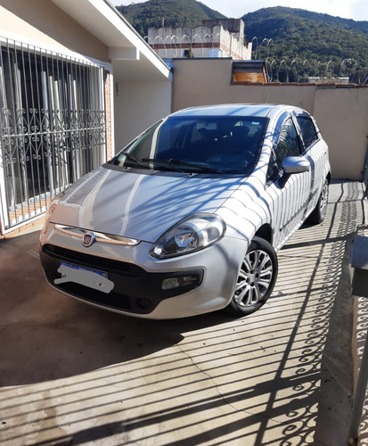Imagem 1 de 11 de Fiat Punto 2015 1.4 Attractive Flex 5p