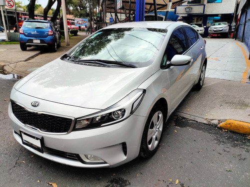 Imagen 2 de 15 de Kia Forte 2.0 Lx At 2018