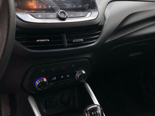 Imagen 15 de 15 de Chevrolet Onix 2021 1.0 Lt Mt