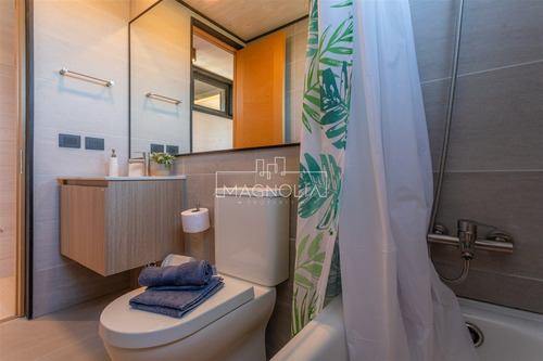 Casa En Venta De 3 Dorm. En Pichilemu