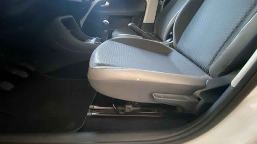 Volkswagen Up 2016 5p Cross Up L3/1.0 Man
