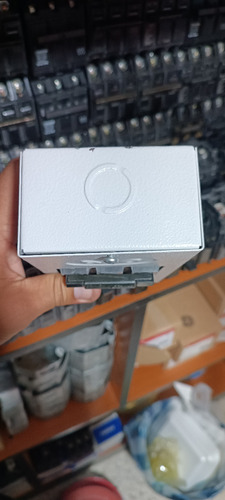 Caja Para Instalar Breaker Superficial