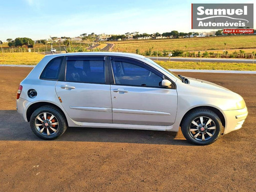 Imagem 8 de 10 de Fiat Stilo 1.8 Mpi 8v Gasolina 4p Manual
