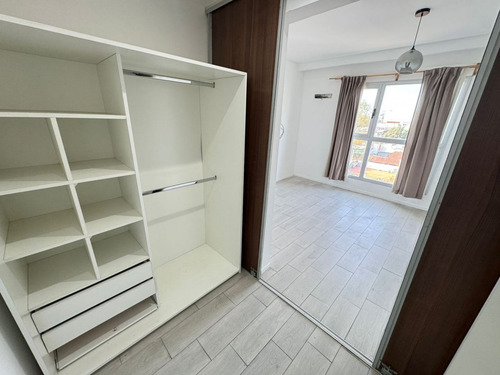 Departamento En Alquiler En Lanús Oeste