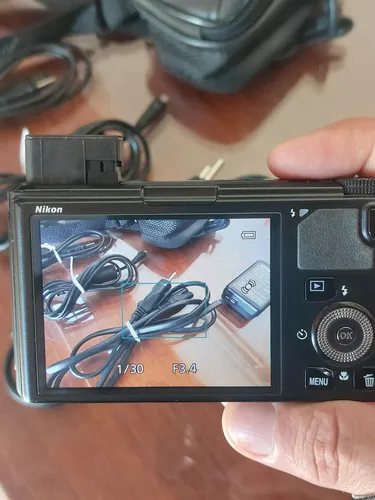Câmera Fotográfica Nikon Coolpix S9500 22x | MercadoLivre